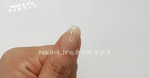 01 グレージュ1度塗り
