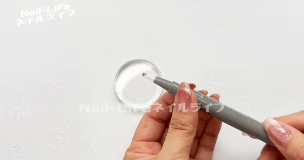 必ずネイルパレットを用意しよう!