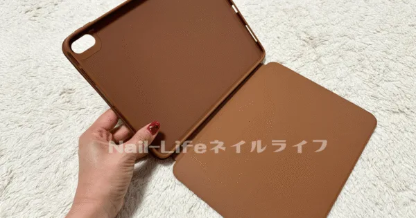 蓋を開けたところ