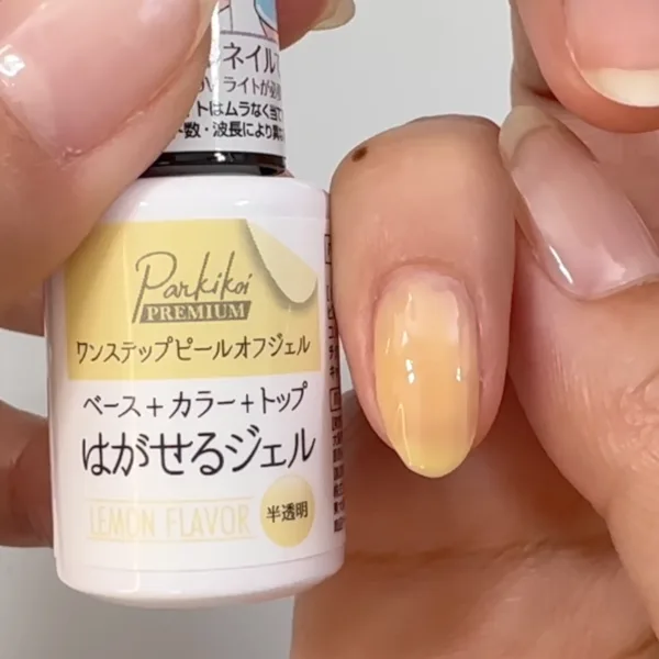 2度塗りで厚みを出す